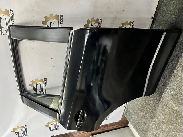 Купити KDY57202XE Mazda Двері задні, праві