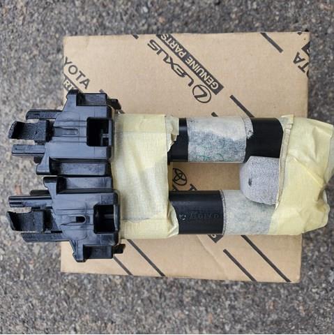 Купити 8520733140 Toyota 