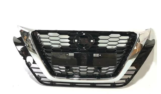 623106CG1A Nissan/Infiniti Решітка радіатора