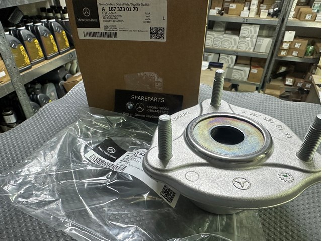 Опора амортизатора переднього A1673230120 Mercedes