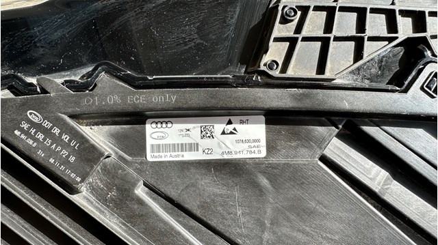 4M8941036B VAG 