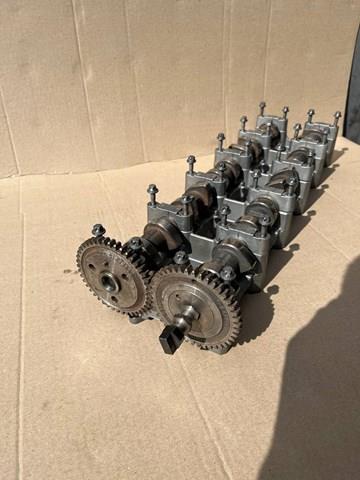  Mercedes R6120160204