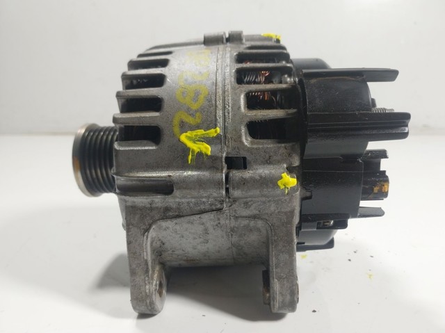 Купити 231008648R Renault (RVI) Генератор