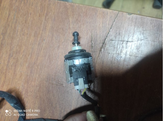 90157835E Land Rover 