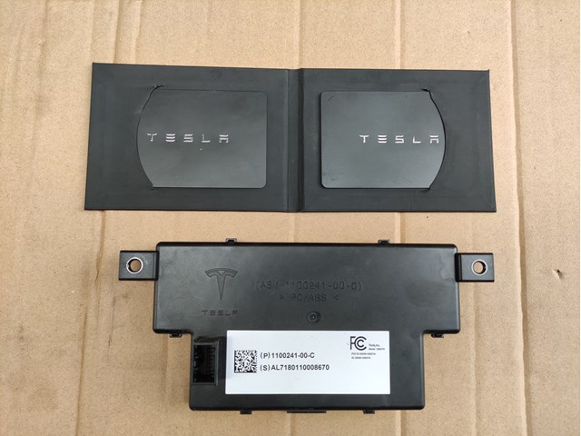  Tesla 110024100G ціна, від 126.39 USD
