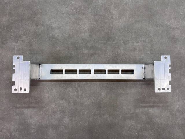 Купити LR150545 Land Rover 