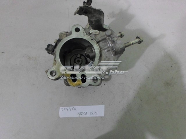 Кронштейн паливного насосу ПНВТ Mazda PY0110190 ціна, від 14.98 USD