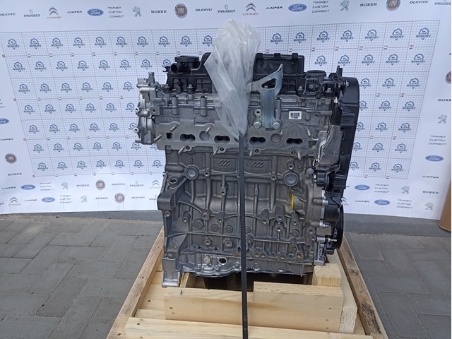 1675873680 Peugeot/Citroen Мотор в зборі