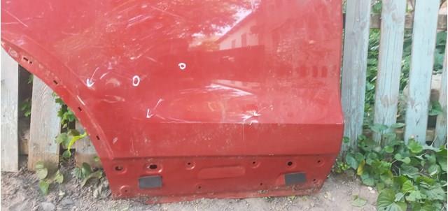 Двері задні, праві Land Rover LR080197 ціна, від 406.73 USD