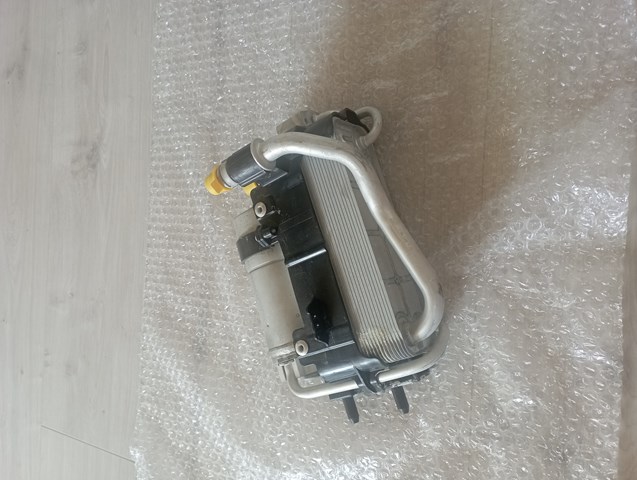 64508088925 BMW 