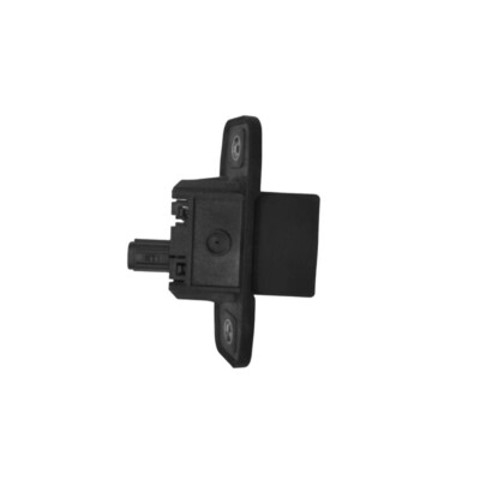 Кнопка приводу замка третіх/ п'ятих дверей Mazda KB7W624B0