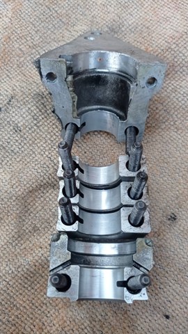 Головка блоку циліндрів GP GP9121491