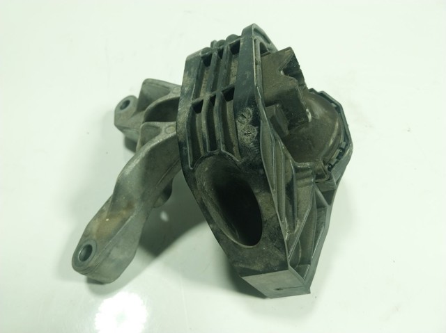 Права подушка двигуна Peugeot/Citroen 9824324880 ціна, від 81.10 USD