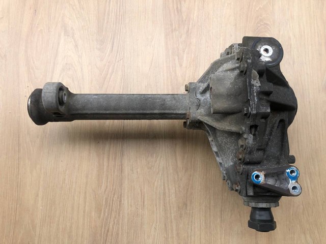 LR059046 Land Rover Редуктор переднього ведучого моста (головна передача)