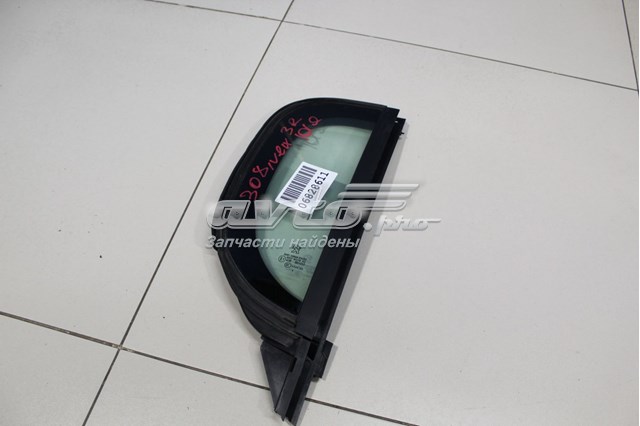 9677917980 Peugeot/Citroen Скло кутове дверей задніх