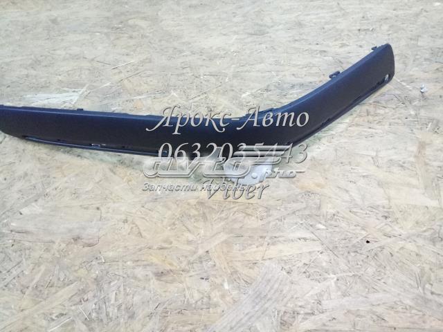 A2108851821 Mercedes Молдинг бампера переднього, праве