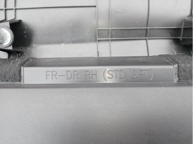 87722R2000 Hyundai/Kia Молдинги дверей, комплект