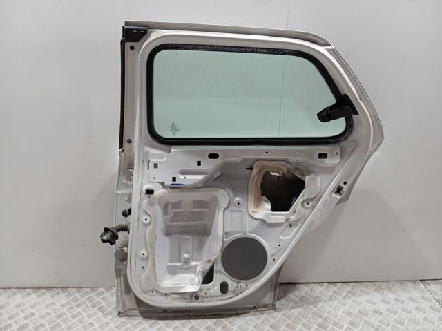 Двері задні, праві 9801070080 Peugeot/Citroen