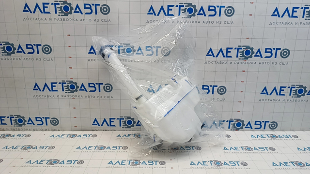 Бачок омивача DGJ167480 Mazda