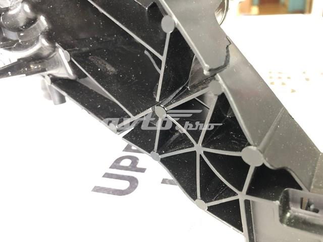 Фара правая Nissan/Infiniti 260109NR0A ціна, від 360.97 USD