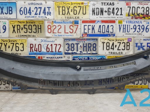 AA837402222AA Ford Водостік лобового скла, жабо
