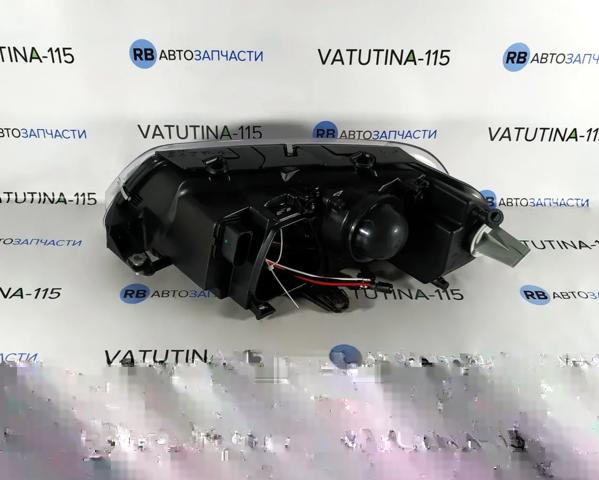 206243052B TYC Основна фара - вставка