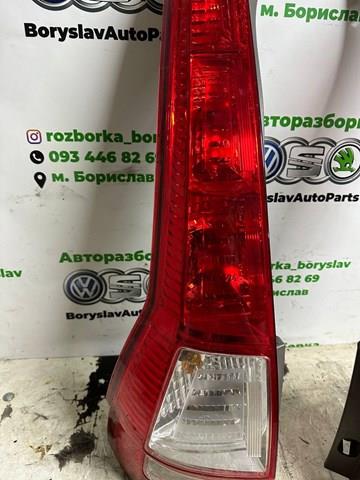 11631201 TYC Задня ліва фара
