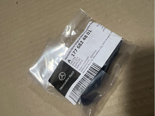 A1776824801 Mercedes 