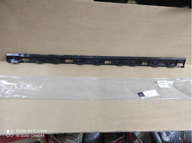  Mercedes A1676988101 ціна, від 38.01 USD