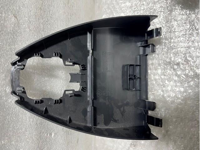 7P6857573A82V VAG 