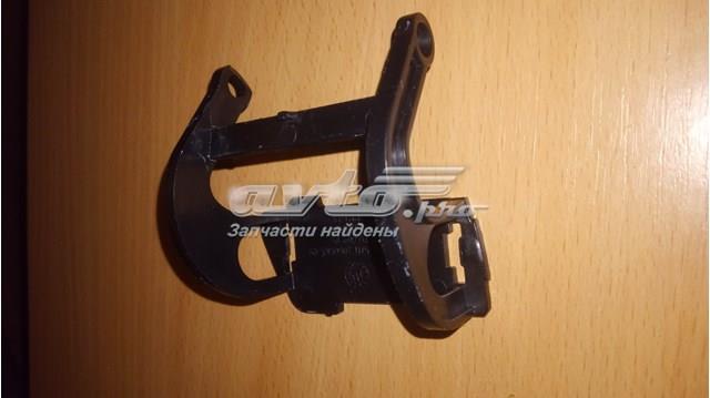 Накладка форсунки омивача фари передньої FPS FP1404927 ціна, від 3.97 USD