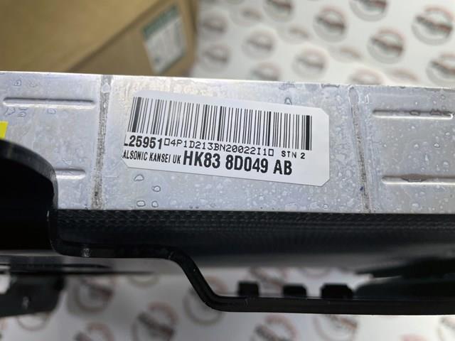  Land Rover LR140296