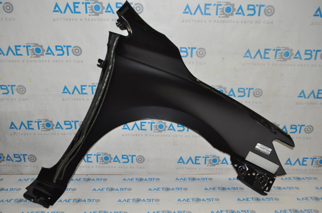 Купити F31013YUMA Nissan/Infiniti Крило переднє ліве