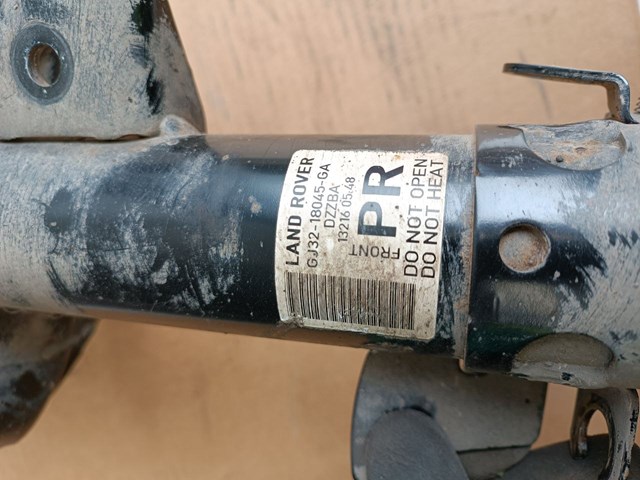 Амортизатор передній, правий LR078497 Land Rover