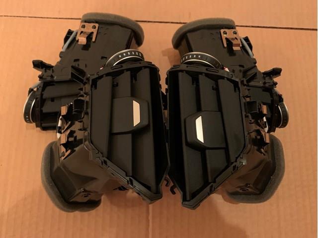 Повітропровід, розподільник повітря під "торпедо", правий 6848618 BMW