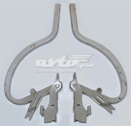 Шарнір кришки багажника Hyundai/Kia 792102H000