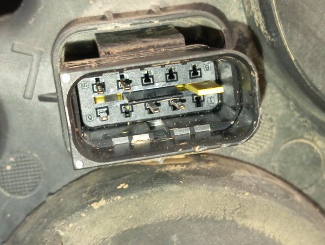 9823194080 Peugeot/Citroen Фара ліва передня