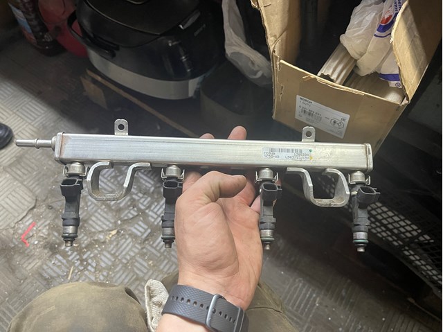  Ford 6M8G9D280CA ціна, від 6.40 USD