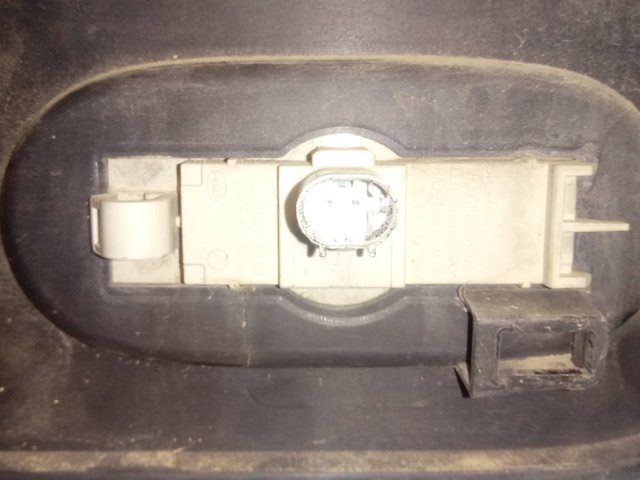 A9066903500 Mercedes Накладка заднього правого крила