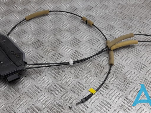 Купити 825013KA0A Nissan/Infiniti 