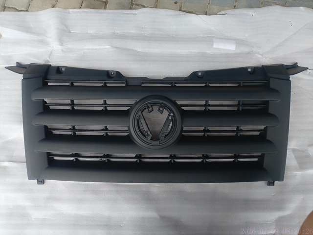Решітка радіатора PVW07101GA Signeda