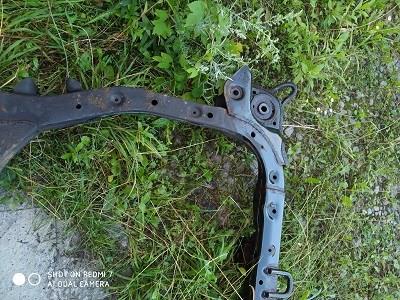 624102B560 Hyundai/Kia Передня балка