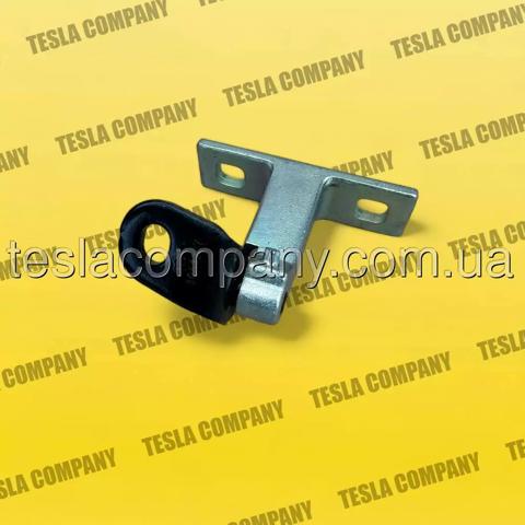 Купити 149749400C Tesla Дверний шарнір задній лівий
