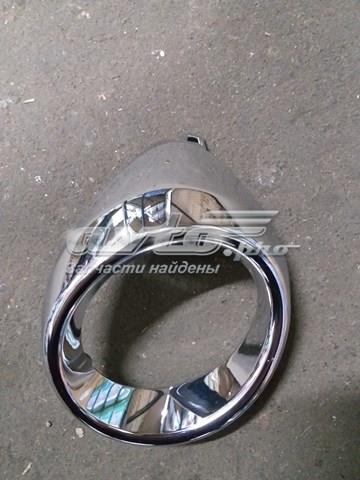 8148133040 Toyota Ободок/окантовка фари протитуманной, правий