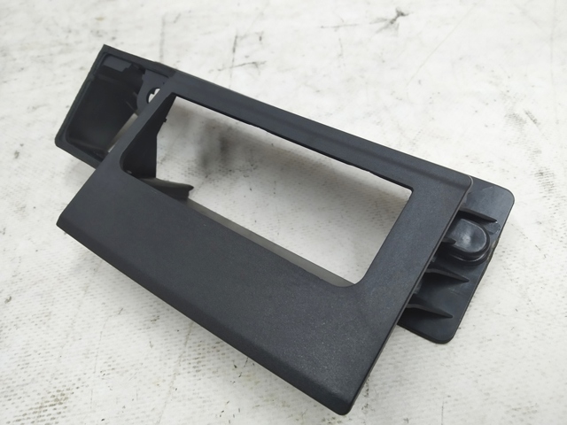  VAG 4K8827574 ціна, від 31.04 USD