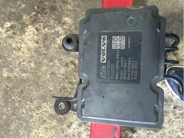 31400544 Volvo 