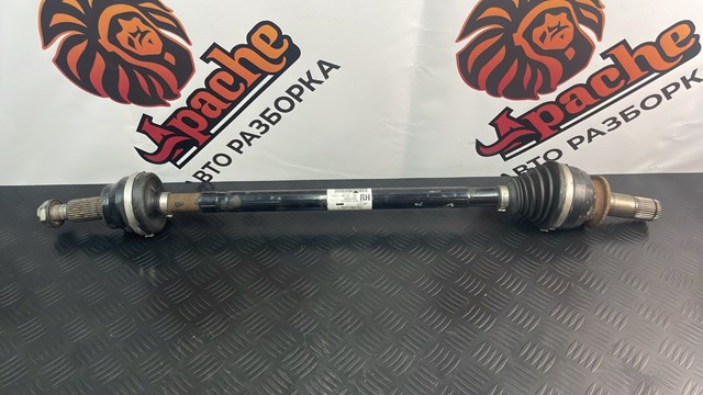 Купити LR092750 Land Rover Піввісь задня, права