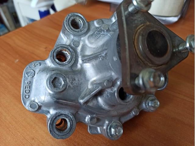 Помпа охолодження Mazda P5PW15010B ціна, від 5.40 USD