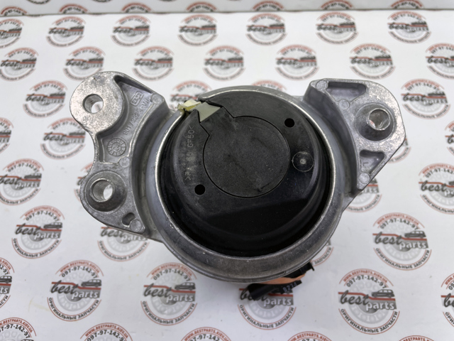 Подушка (опора) двигуна, ліва Mercedes A2532402900