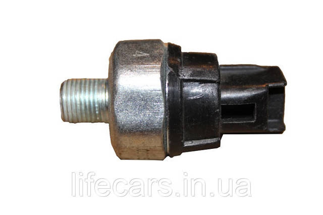 Датчик тиску масла 1136000185 Geely